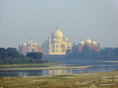 TAJ MAHAL